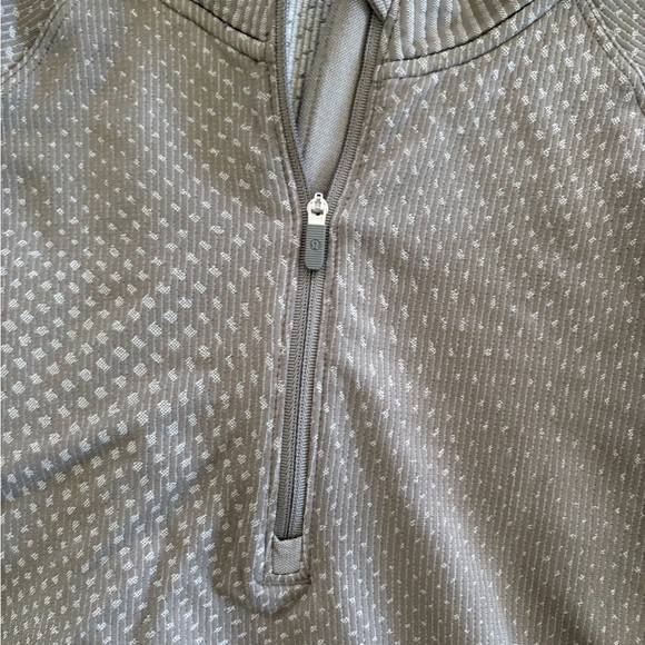 lululemon athletica Quarter-Zip Long Sleeve Top - Picture 2 of 4
